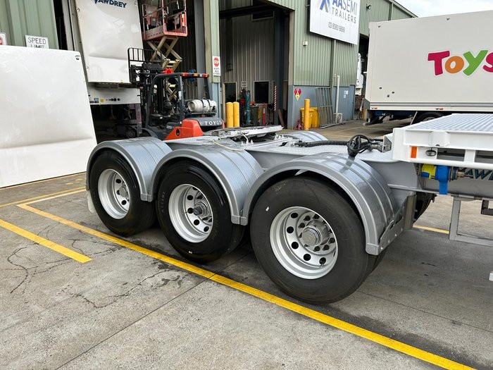 2023 Vawdrey St3 Lead A 12 Pallet Semi