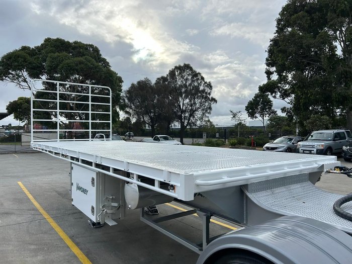 2023 Vawdrey St3 Lead A 12 Pallet Semi