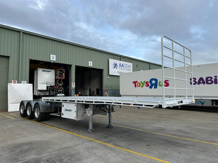 2023 Vawdrey St3 Lead A 12 Pallet Semi