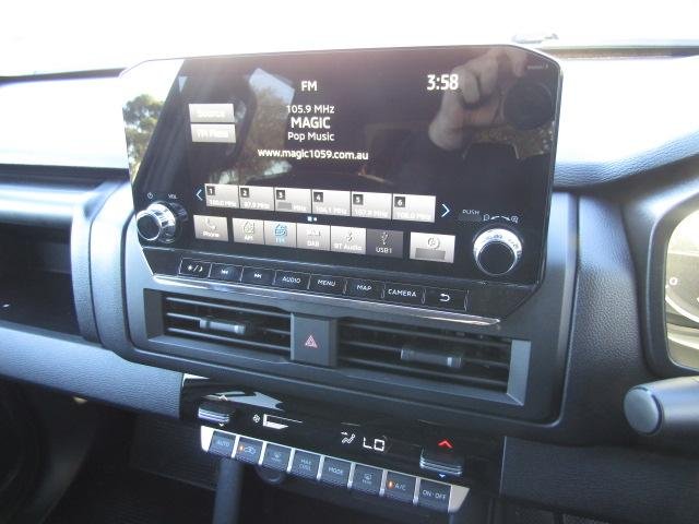 2024 Mitsubishi Triton GLX+