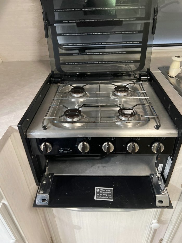 2001 COMPASS GT POP TOP 