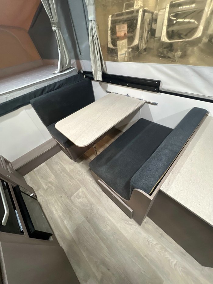 2023 JAYCO SWAN OB.CP-MY23