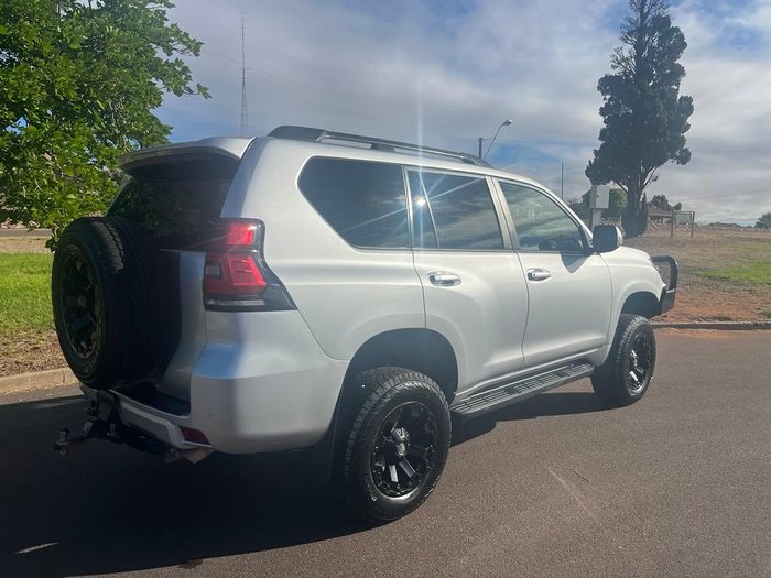 2017 Toyota Landcruiser Prado GXL