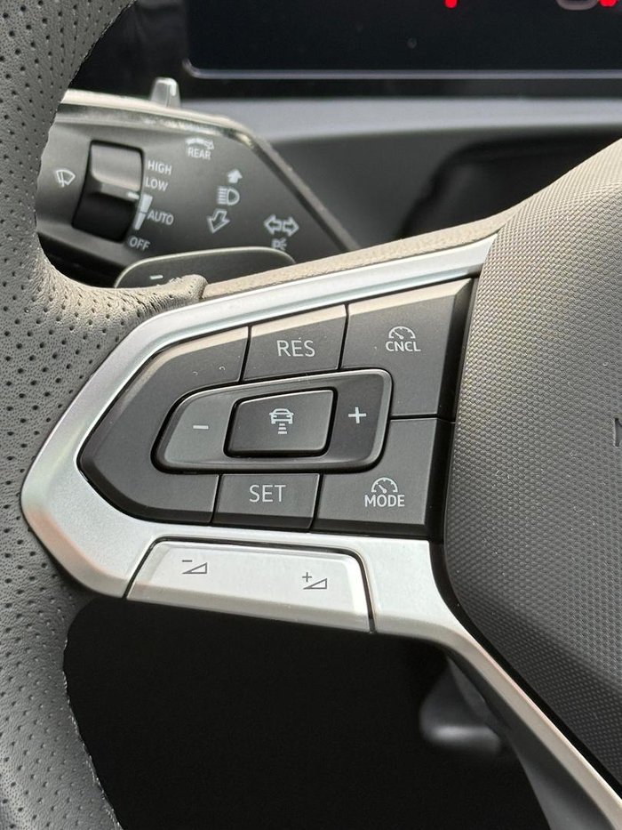 2025 Volkswagen Tiguan 195TSI R-Line