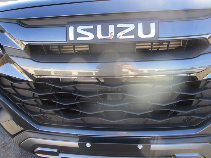 2024 Isuzu D-MAX X-TERRAIN