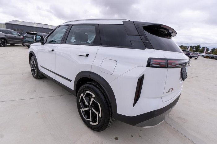 2025 Jaecoo J7 Core