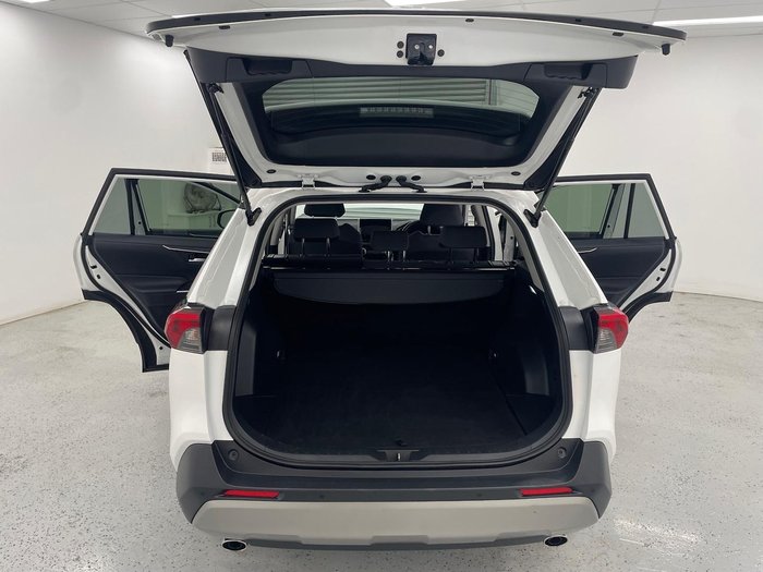 2023 Toyota RAV4 GXL AXAH52R Glacier White