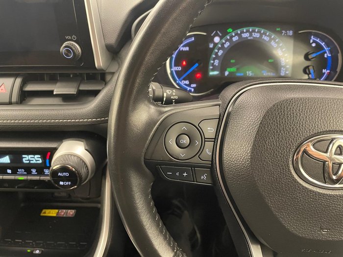 2023 Toyota RAV4 GXL AXAH52R Glacier White