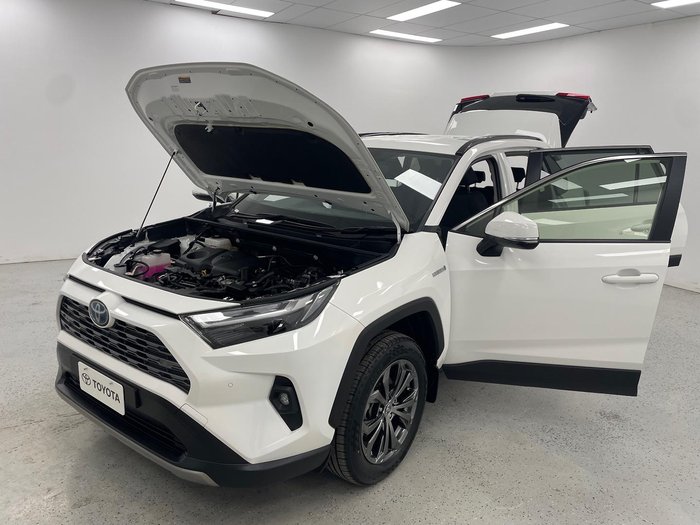 2023 Toyota RAV4 GXL AXAH52R Glacier White