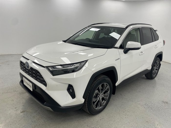 2023 Toyota RAV4 GXL AXAH52R Glacier White