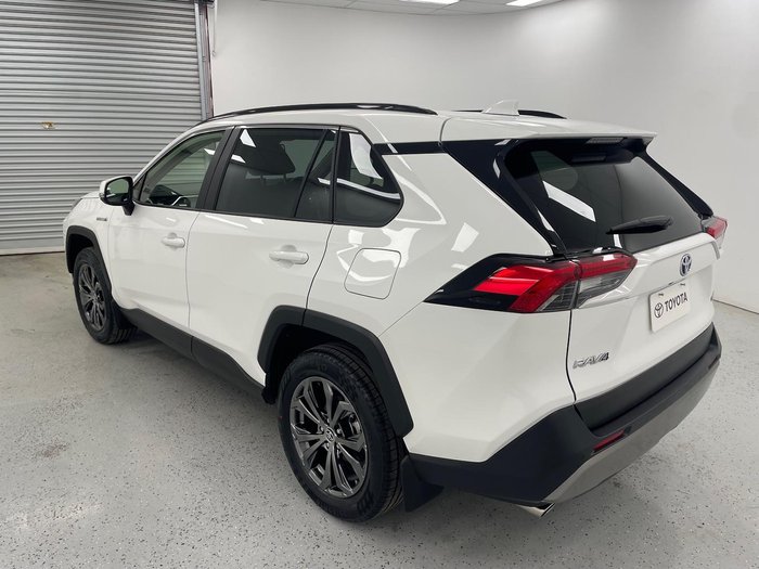 2023 Toyota RAV4 GXL AXAH52R Glacier White