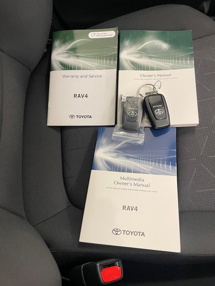 2023 Toyota RAV4 GXL AXAH52R Glacier White