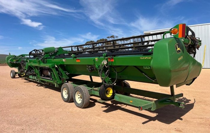 2015 John Deere S690 Green