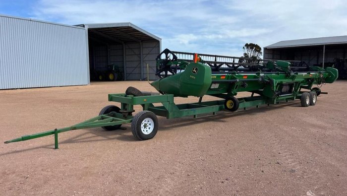 2015 John Deere S690 Green