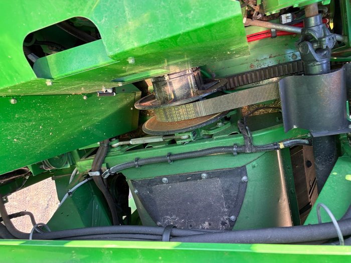 2015 John Deere S690 Green