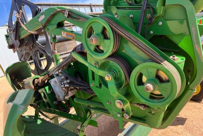 2015 John Deere S690 Green