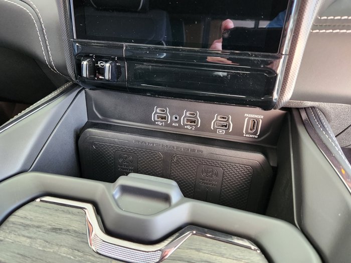 2025 RAM 1500 Limited Hurricane HO RamBox
