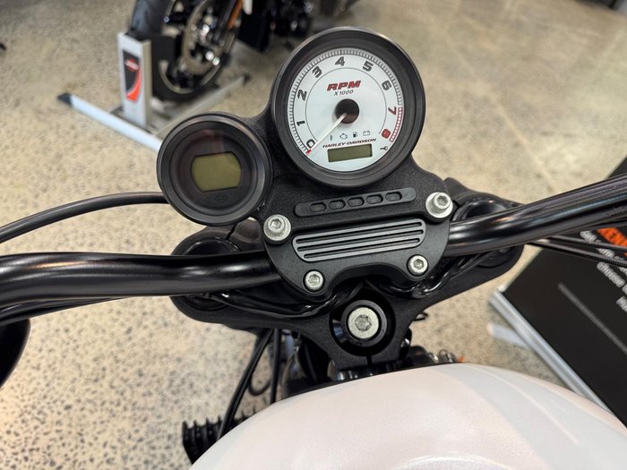 2011 Harley-Davidson XR1200X Sportster White