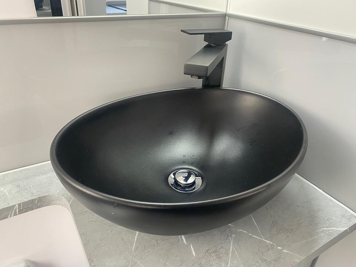 2025 JB Caravans 23'6 Dirt Road Xtreme Rear Club