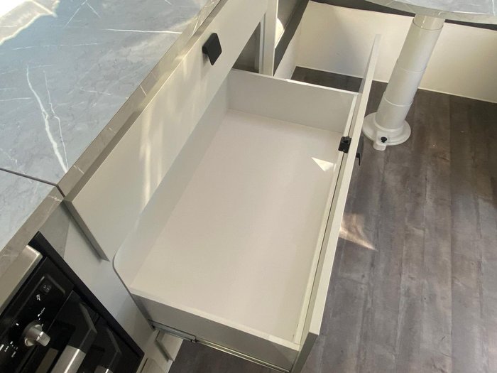 2025 JB Caravans 23'6 Dirt Road Xtreme Rear Club