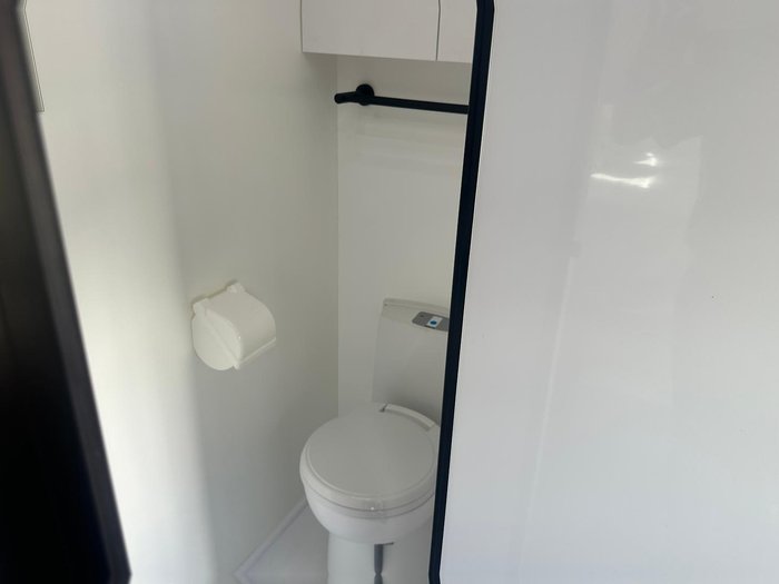 2025 JB Caravans Gator Hybrid 14'