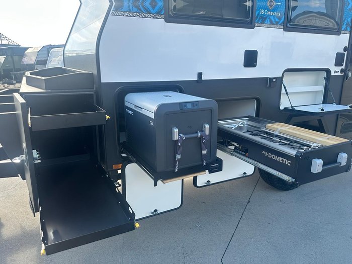 2025 JB Caravans Gator Hybrid 14'