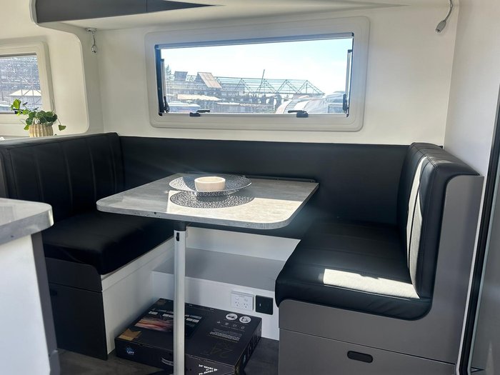 2025 JB Caravans Gator Hybrid 16'