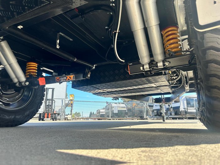 2025 JB Caravans Gator Hybrid 16'