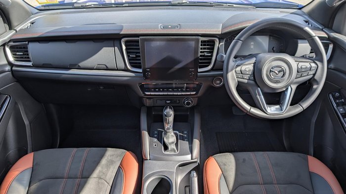 2025 Mazda BT-50 SP