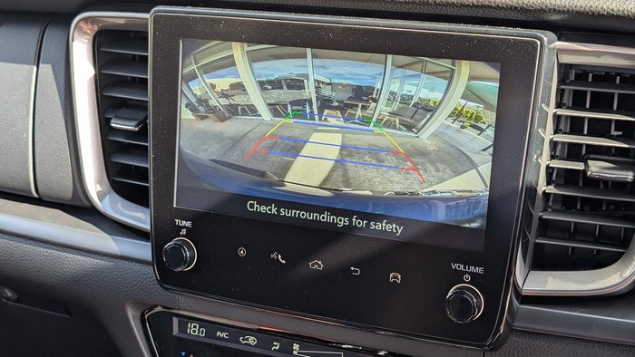 2025 Mazda BT-50 SP
