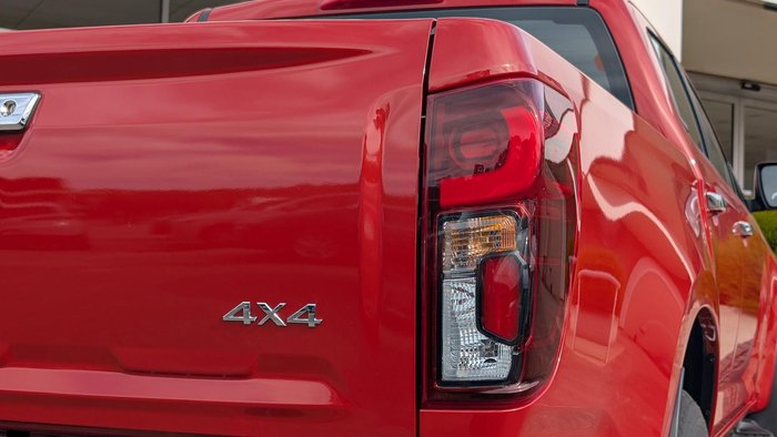 2025 Mazda BT-50 XTR