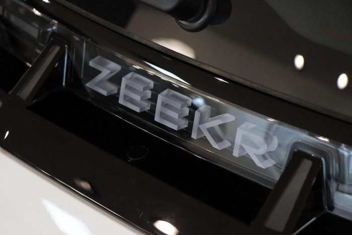 2025 Zeekr X AWD