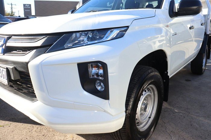2022 Mitsubishi Triton GLX+