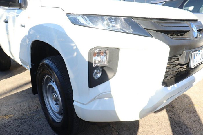 2022 Mitsubishi Triton GLX+