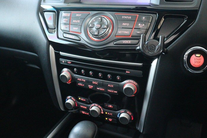2016 Nissan Pathfinder ST-L NO OPTION PACK