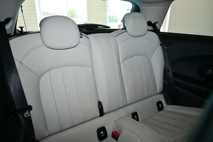 2019 MINI Hatch Cooper S