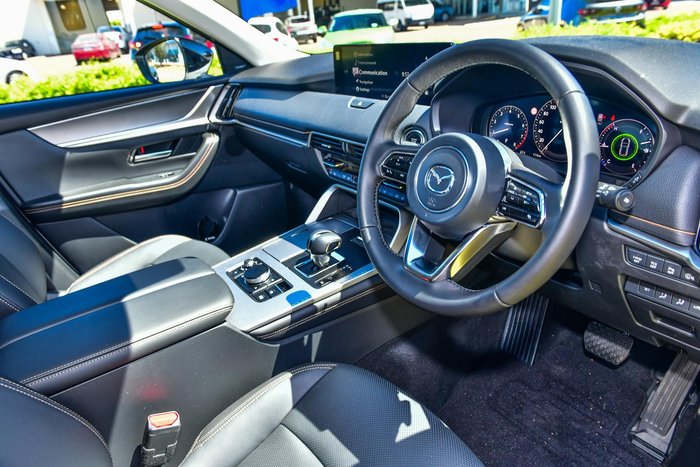 2025 Mazda CX-70 G50e GT