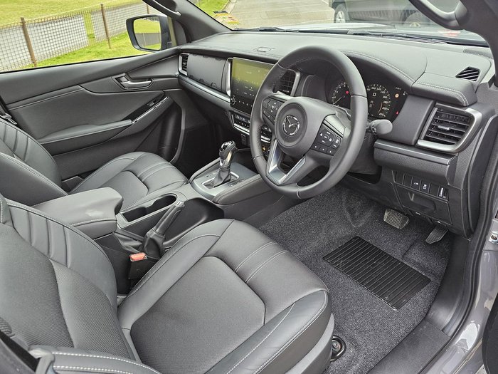 2025 Mazda BT-50 GT