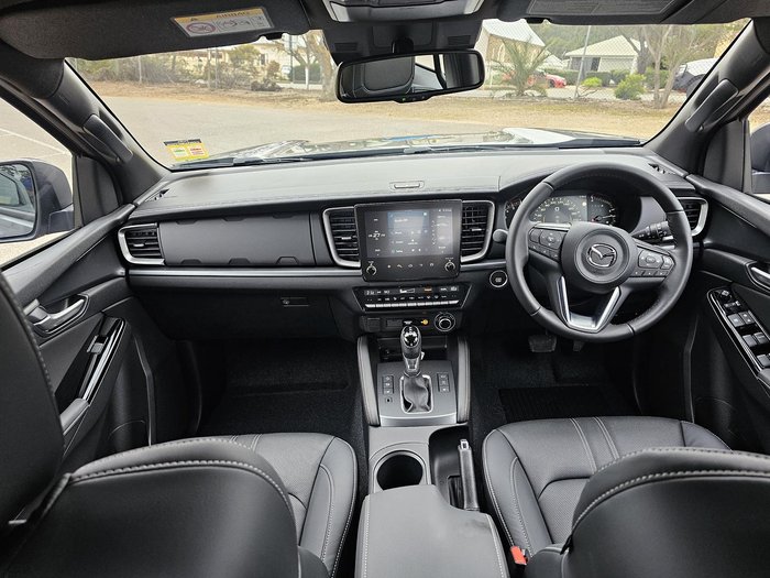2025 Mazda BT-50 GT