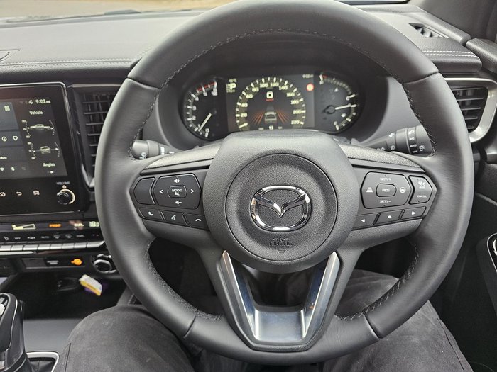 2025 Mazda BT-50 GT