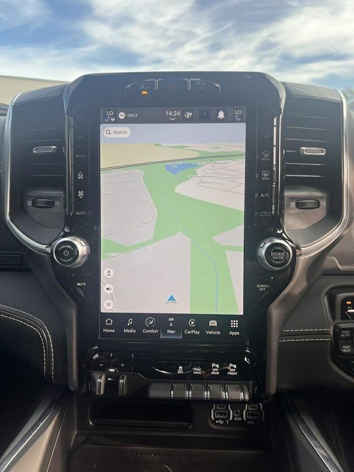 2024 RAM 1500 Laramie Sport RamBox