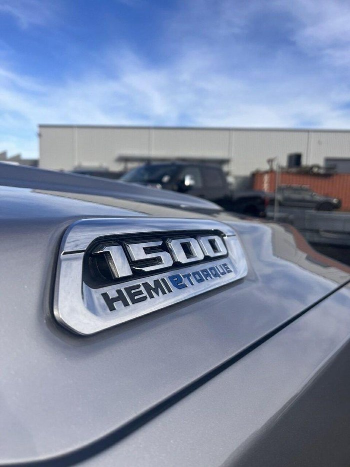 2024 RAM 1500 Laramie Sport RamBox