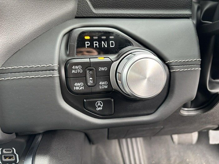 2024 RAM 1500 Laramie Sport RamBox