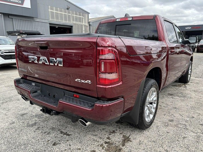 2024 RAM 1500 Laramie Sport RamBox