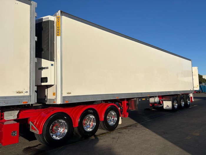2016 Maxitrans St3 34 Pallet -18 Refrigerated B Double Double Stacker