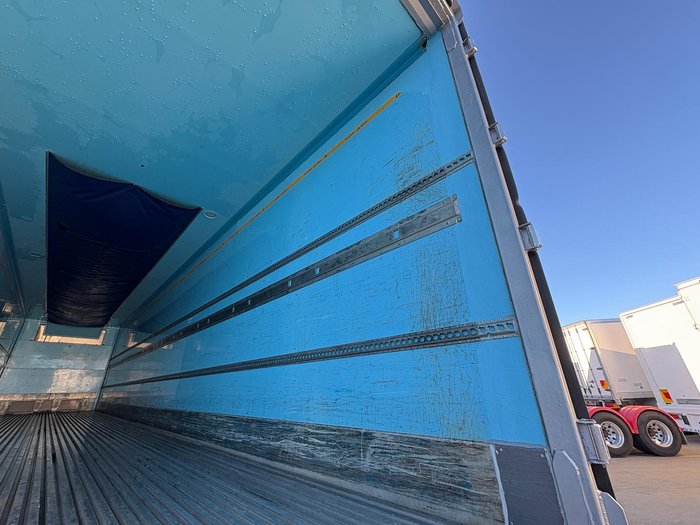 2016 Maxitrans St3 34 Pallet -18 Refrigerated B Double Double Stacker