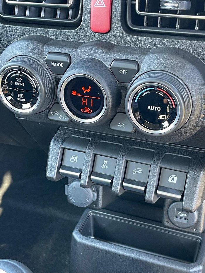 2025 Suzuki Jimny GLX GJ 4X4 Dual Range Jungle Green