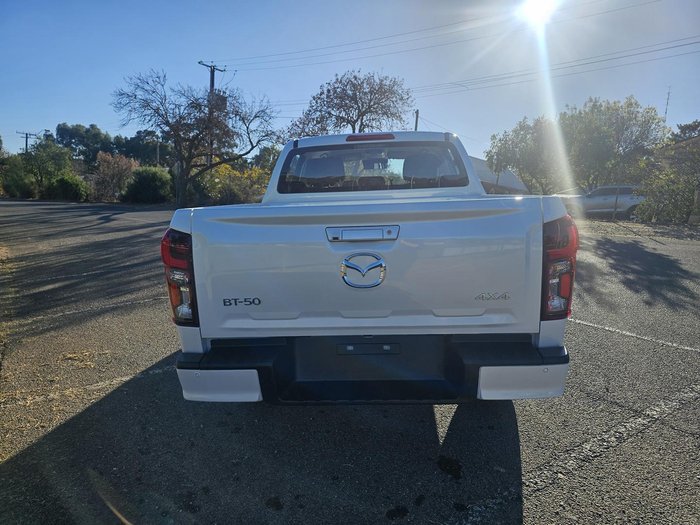 2025 Mazda BT-50 XT