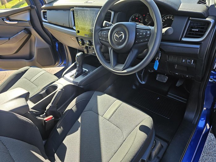 2025 Mazda BT-50 XT