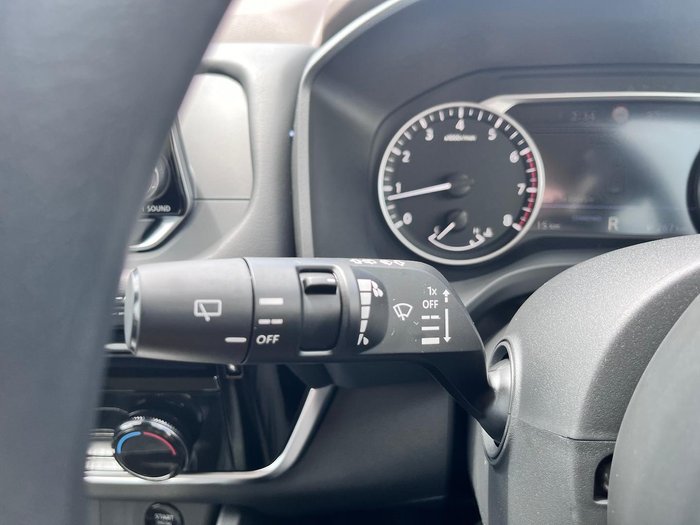 2025 Nissan X-TRAIL ST